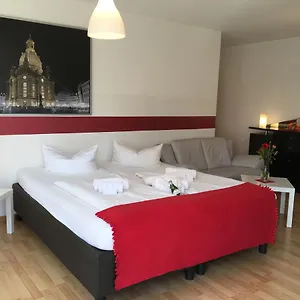 Altstadtperle Apartments & Studios Dresden